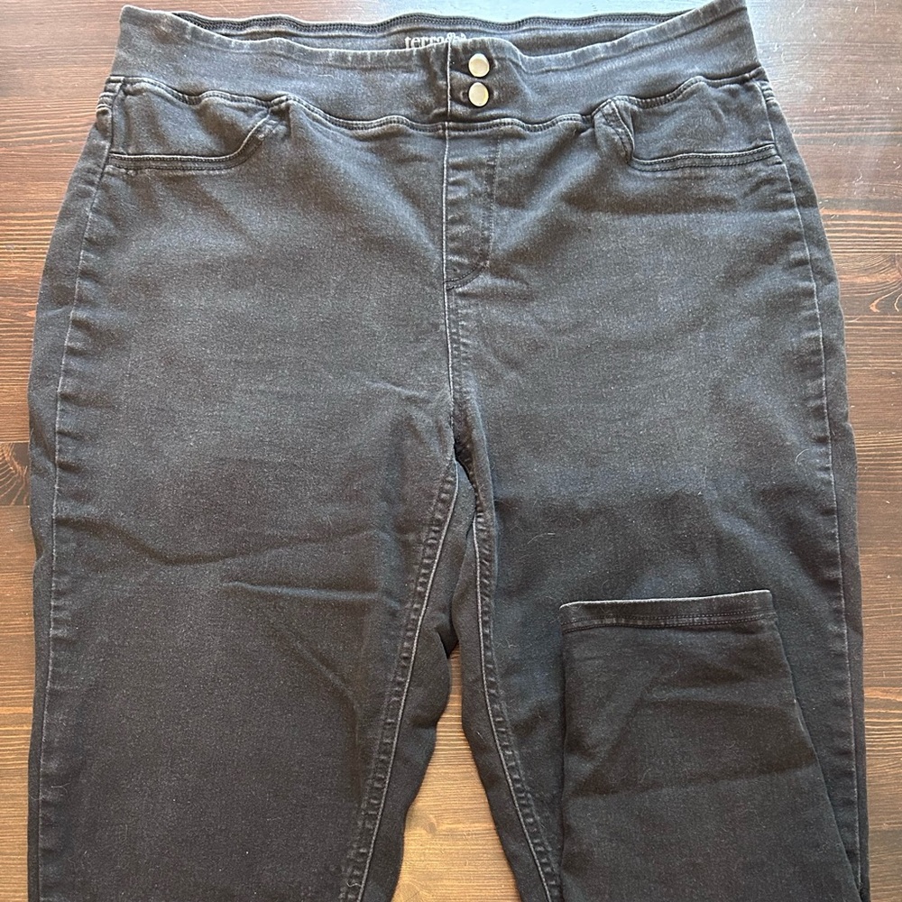 Terra & Sky Dark Gray Skinny Jeans